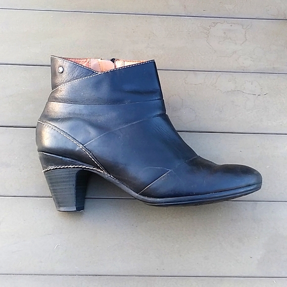 Pikolinos booties - Picture 2 of 10